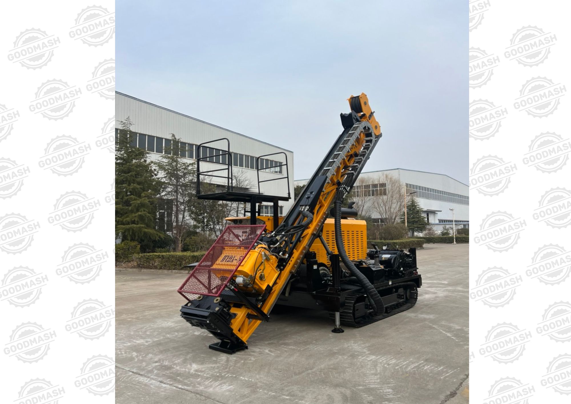 Буровая установка колонкового бурения HYDX-5F успешно принята специалистами ООО «Хорошая техника» в Китае