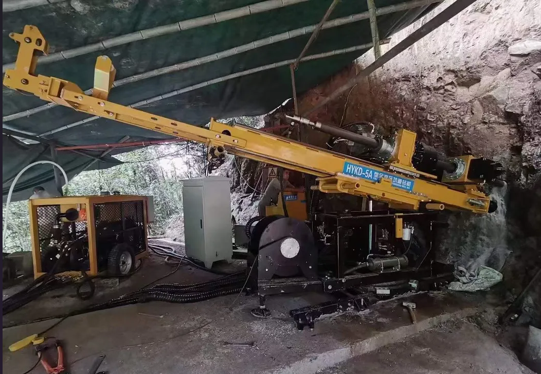 Буровая установка колонкового бурения HYKD-5A для подземных работ